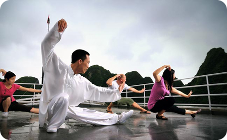 KIND OF TAI CHI ON CRUISE